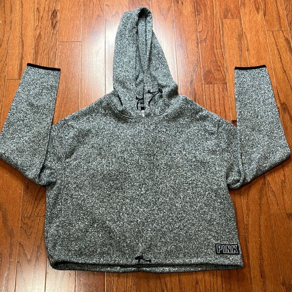 PINK Victoria’s Secret Unisex drawstring gray cropped hoodie Sz M